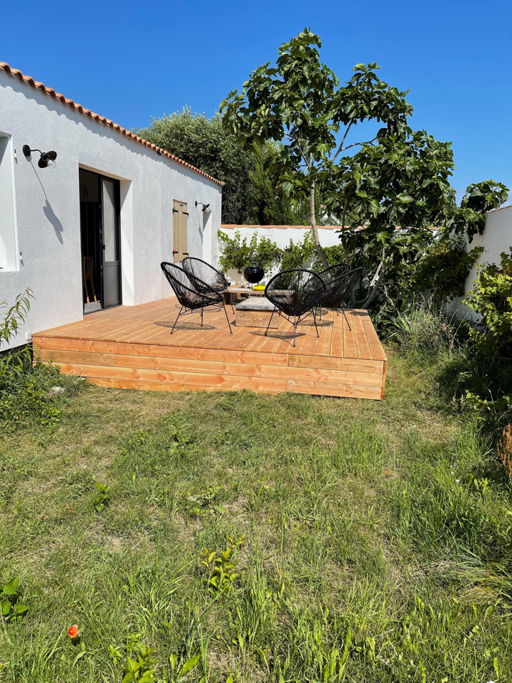 Réalisation de terrasse en bois Douglas